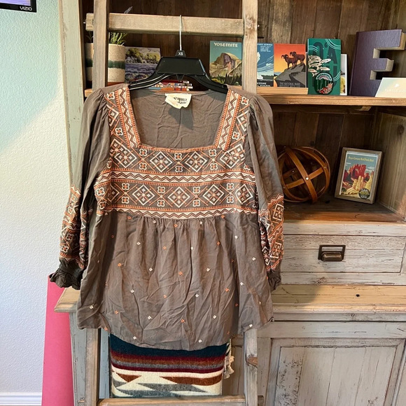 Savannah Jane 3/4 sleeve square neck top size small - Picture 1 of 8